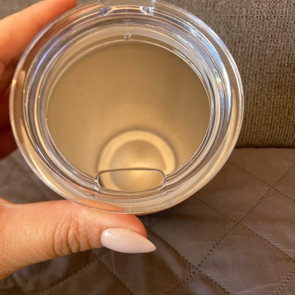 Charlie Brown Hallmark Tumbler - Picture 5 of 5